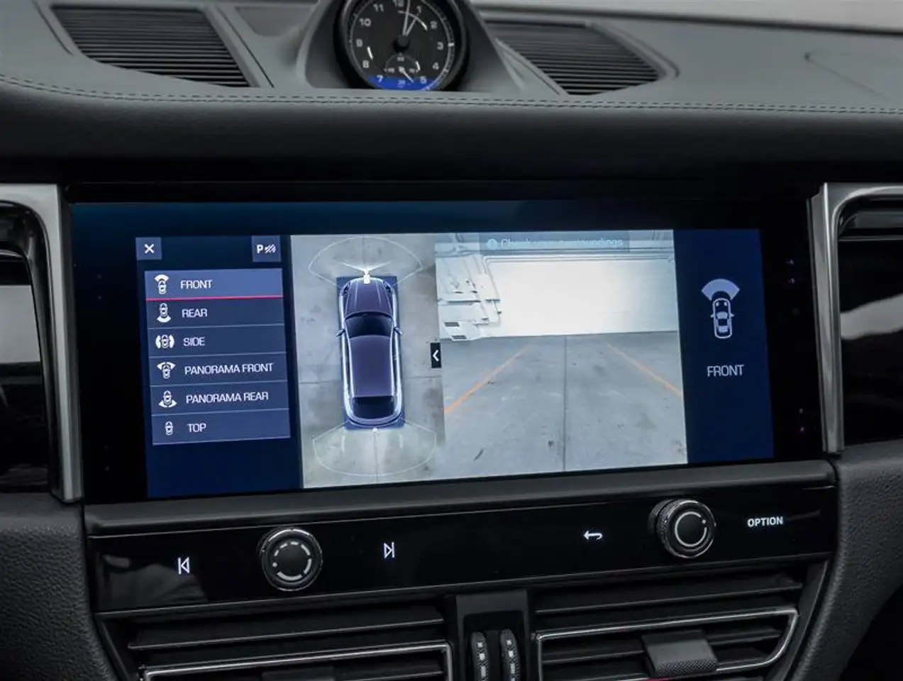 Porsche Macan - Image 22
