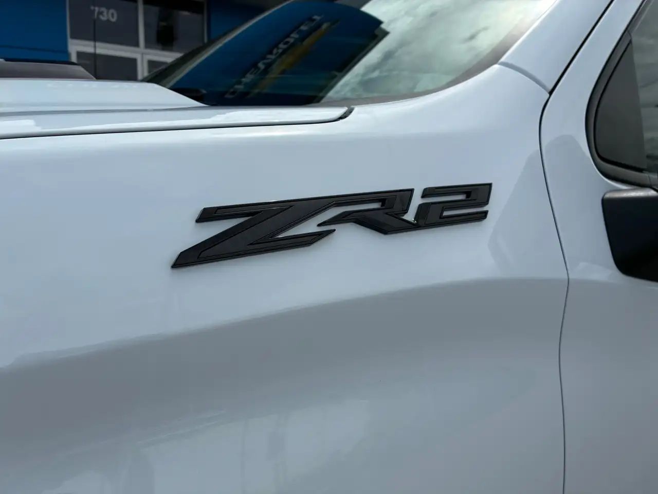 Chevrolet Silverado 1500 - Image 14