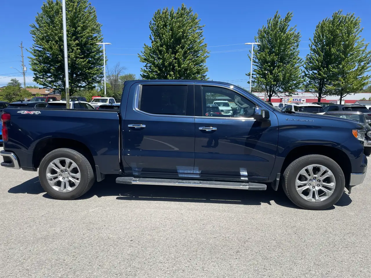 Chevrolet Silverado 1500 - Image 5