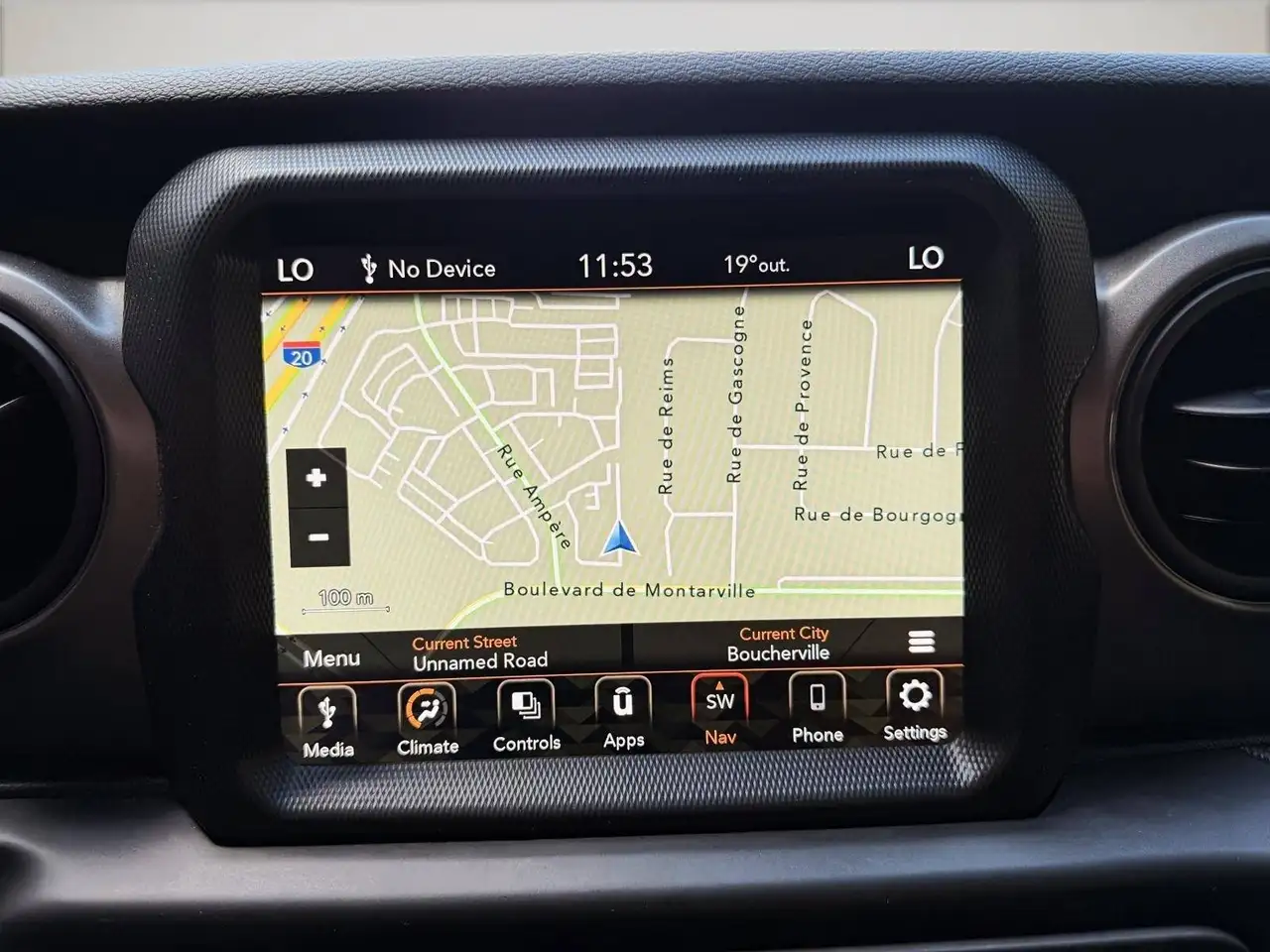 Jeep Wrangler - Image 24