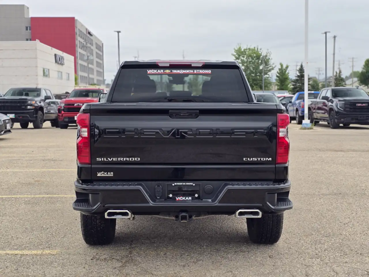 Chevrolet Silverado 1500 - Image 7