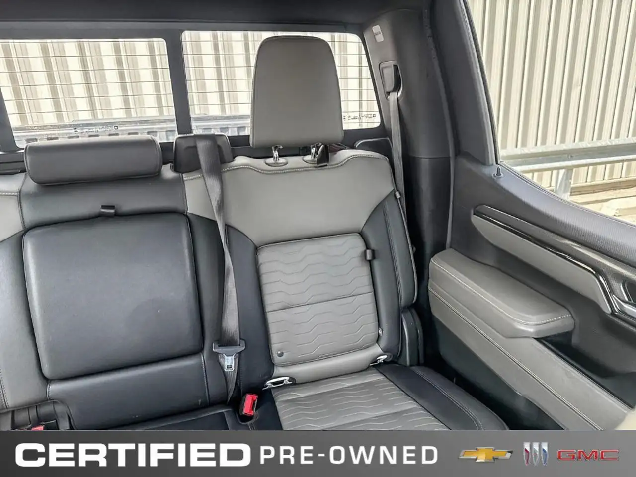 Chevrolet Silverado 1500 - Image 16