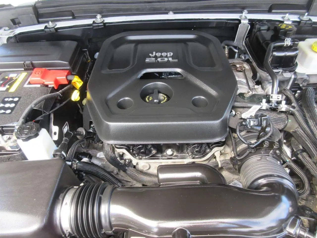 Jeep Wrangler - Image 40