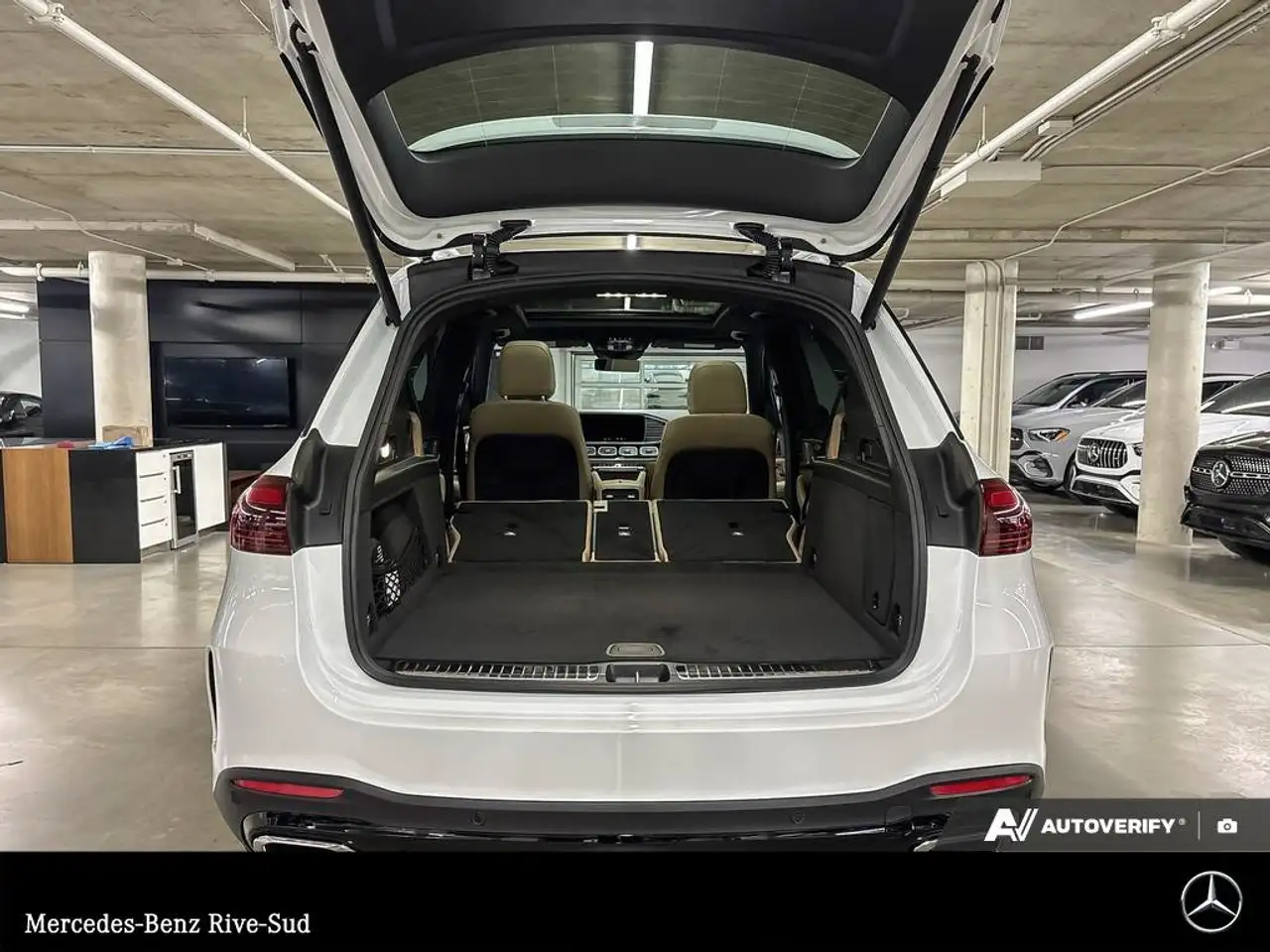 Mercedes-Benz GLE - Image 26