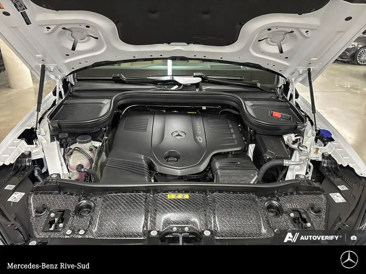 Mercedes-Benz GLE - Image 20