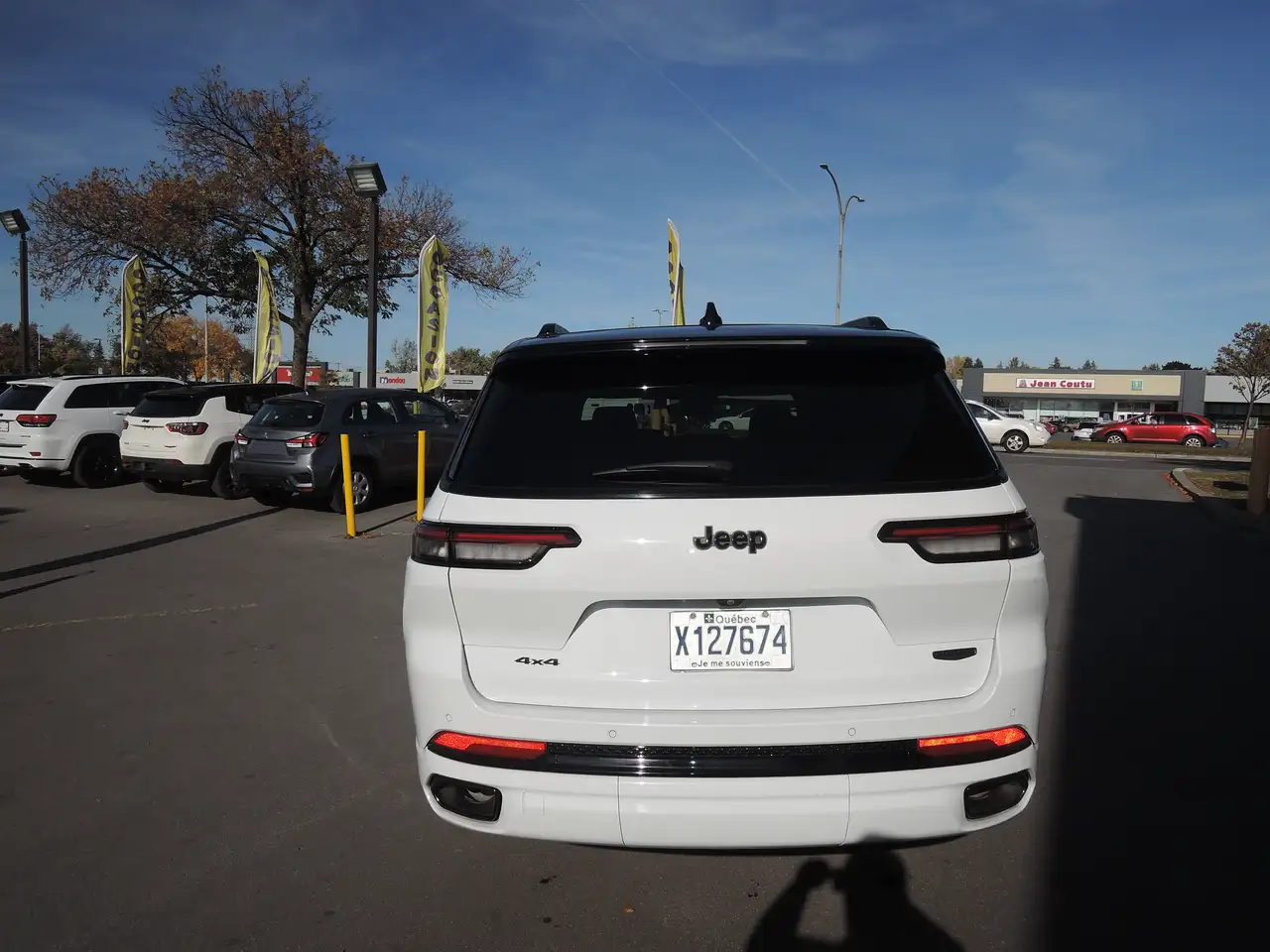 Jeep Grand Cherokee - Image 23
