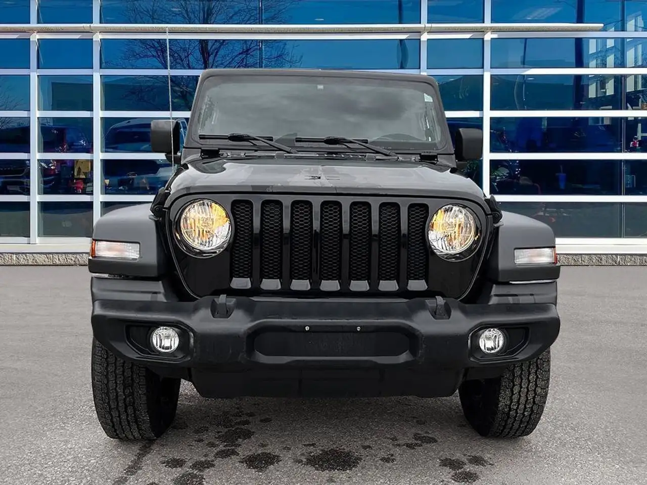 Jeep Wrangler - Image 8