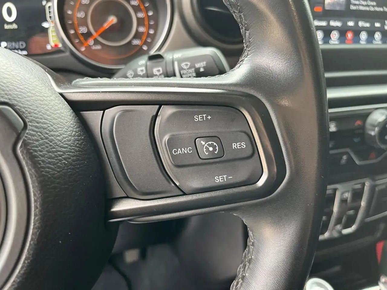 Jeep Wrangler - Image 21