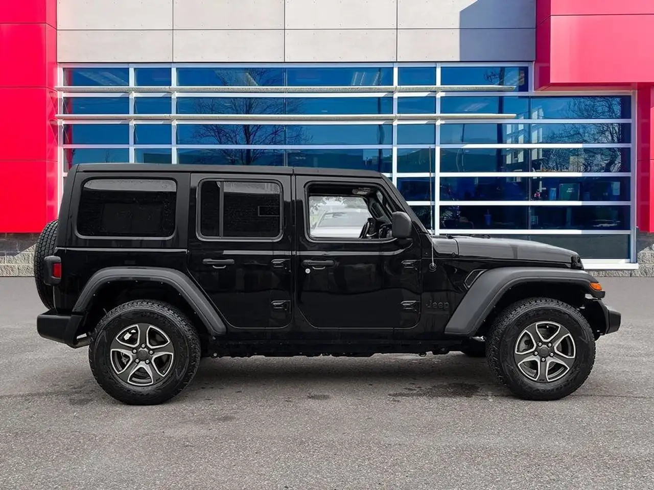 Jeep Wrangler - Image 6