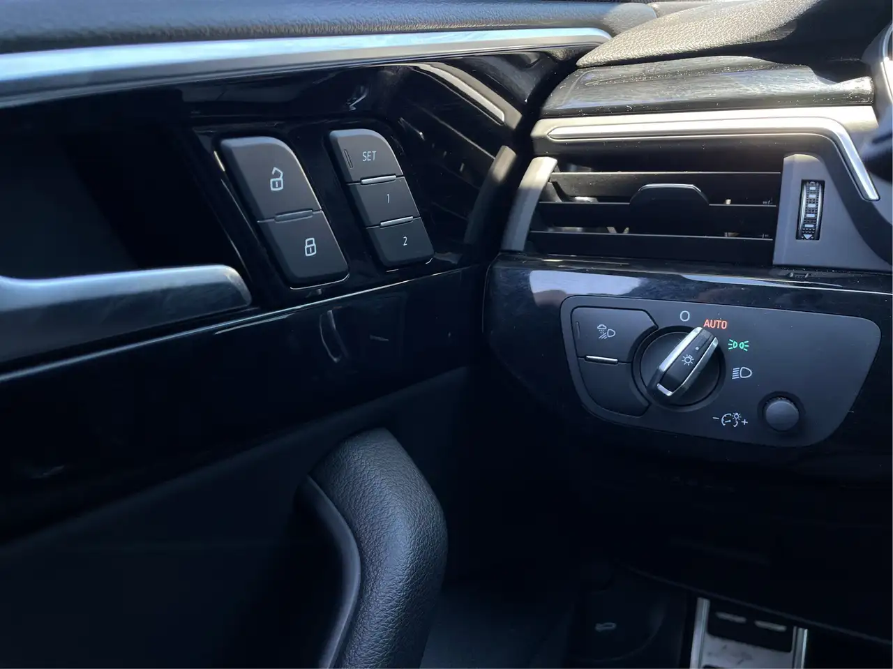 Audi A5 - Image 18