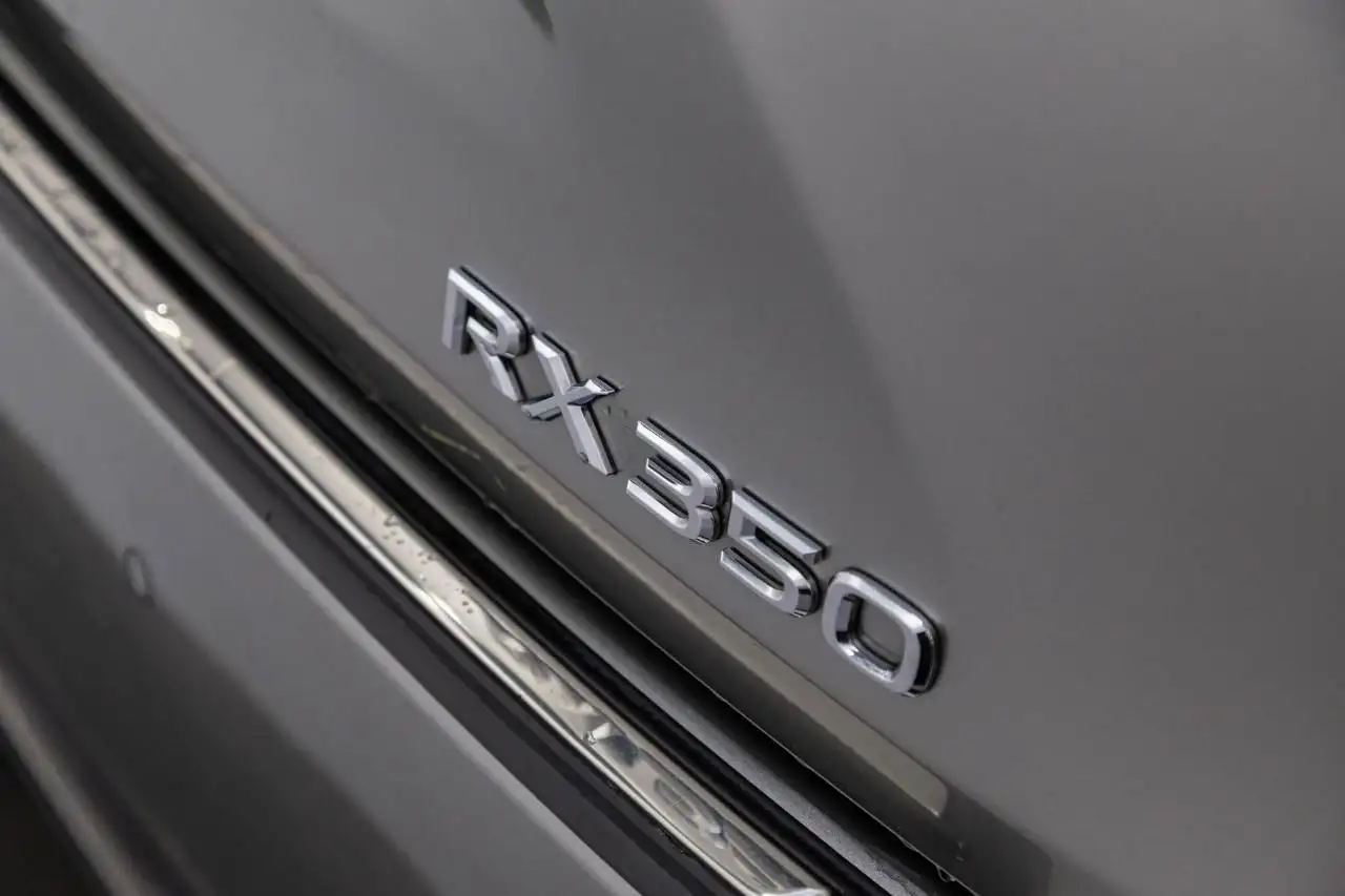 Lexus RX 350 - Image 12