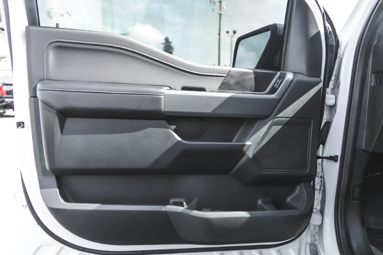 Ford F-150 - Image 16