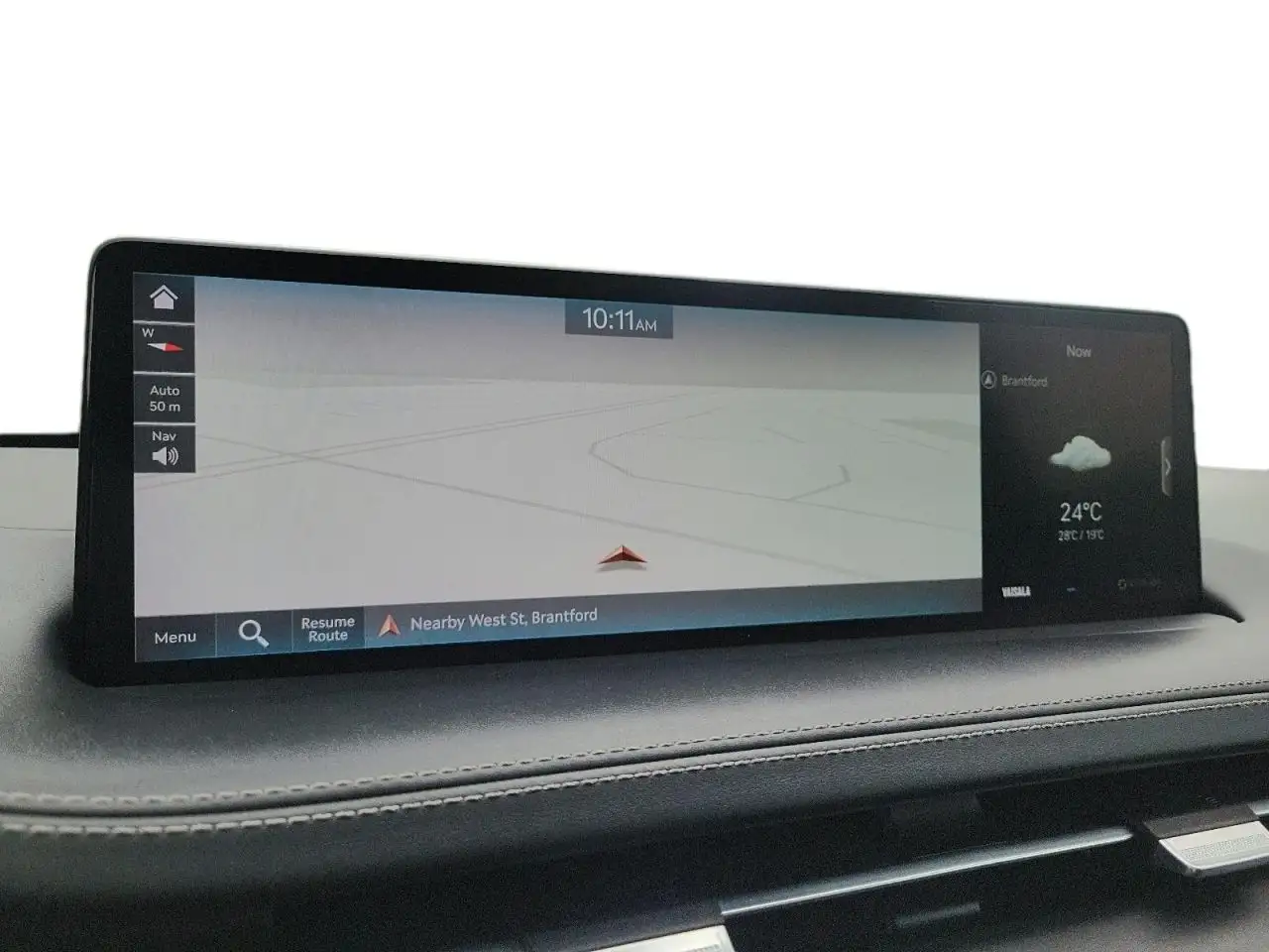 Genesis GV70 - Image 18