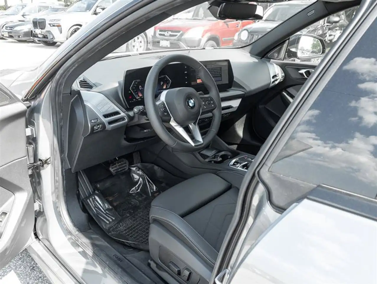 BMW 2 Series - Image 8
