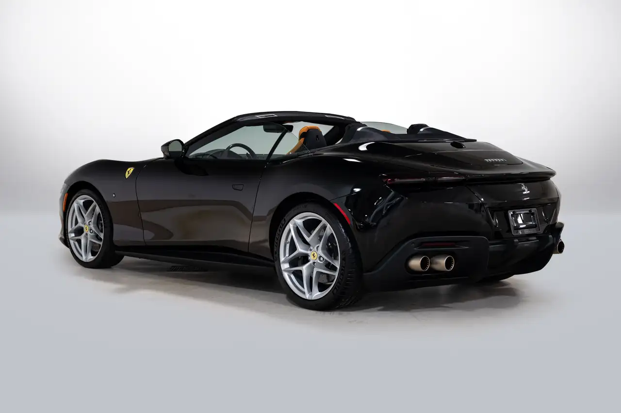 Ferrari Roma - Image 7