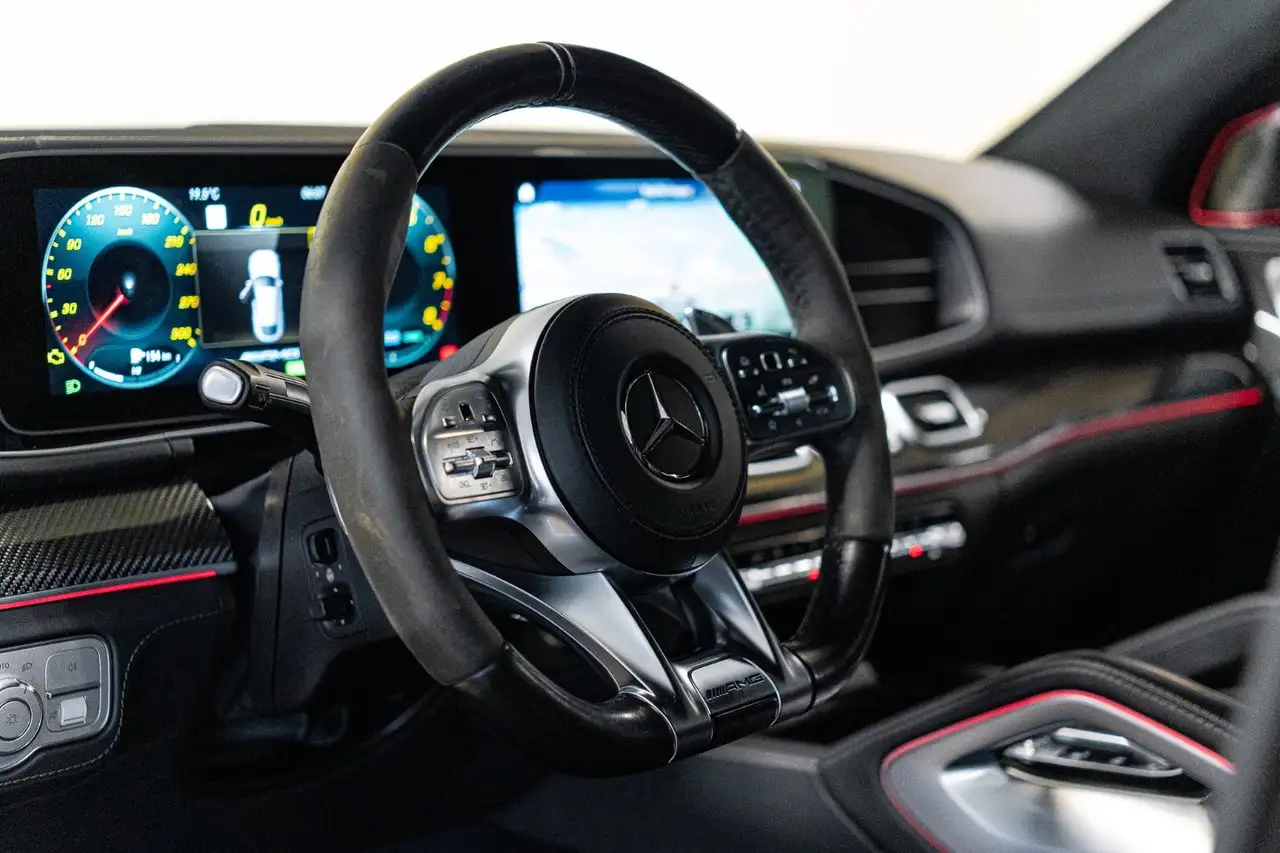 Mercedes-Benz GLE - Image 11