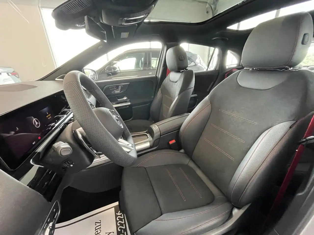 Mercedes-Benz GLA - Image 12