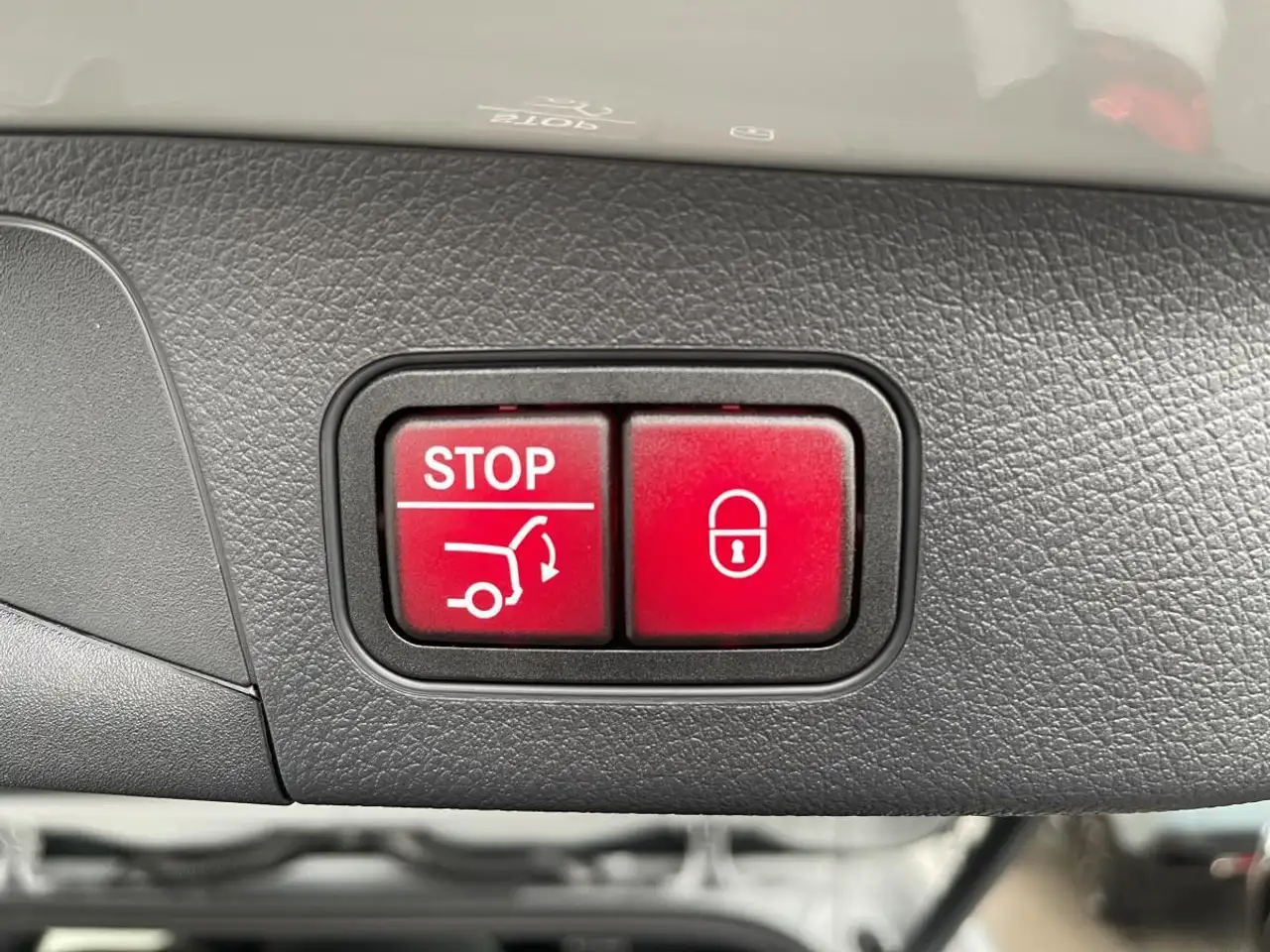 Mercedes-Benz GLA - Image 5