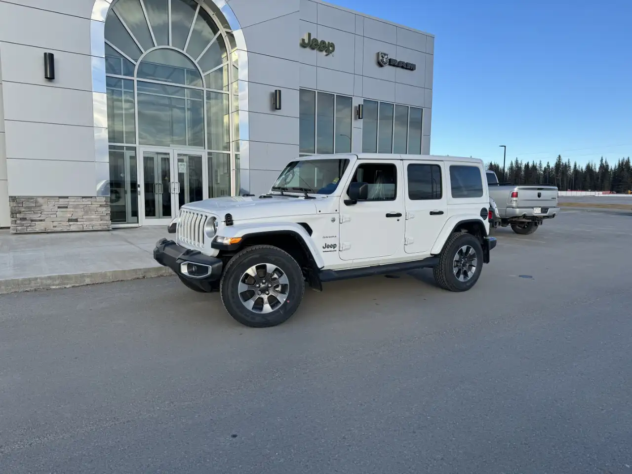 Jeep Wrangler - Image 6