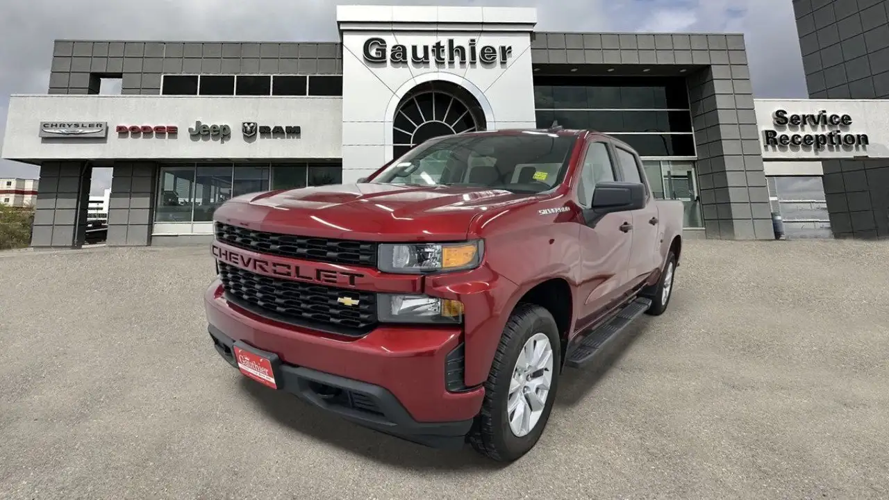Chevrolet Silverado 1500 - Image 2