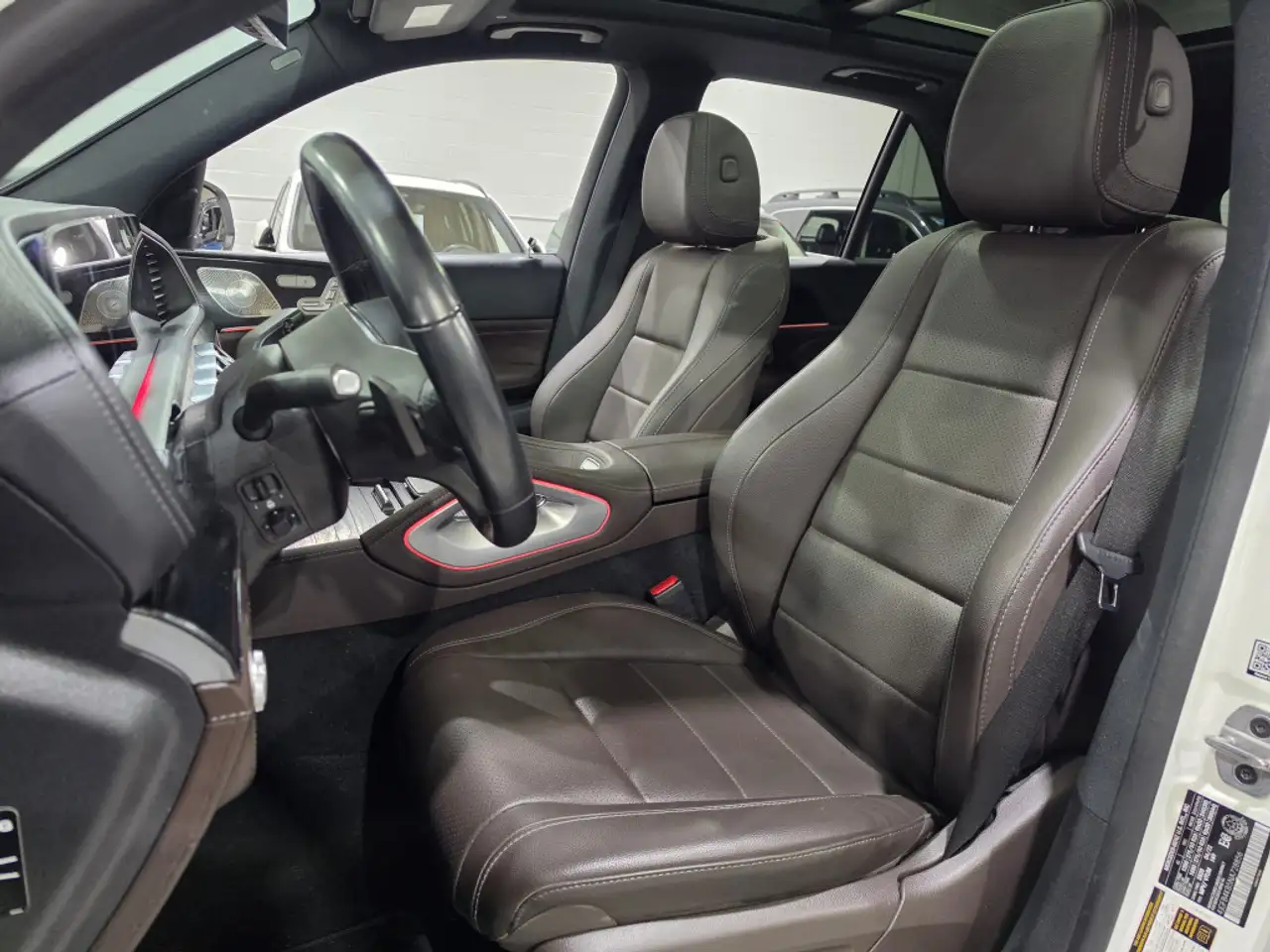 Mercedes-Benz GLE - Image 30