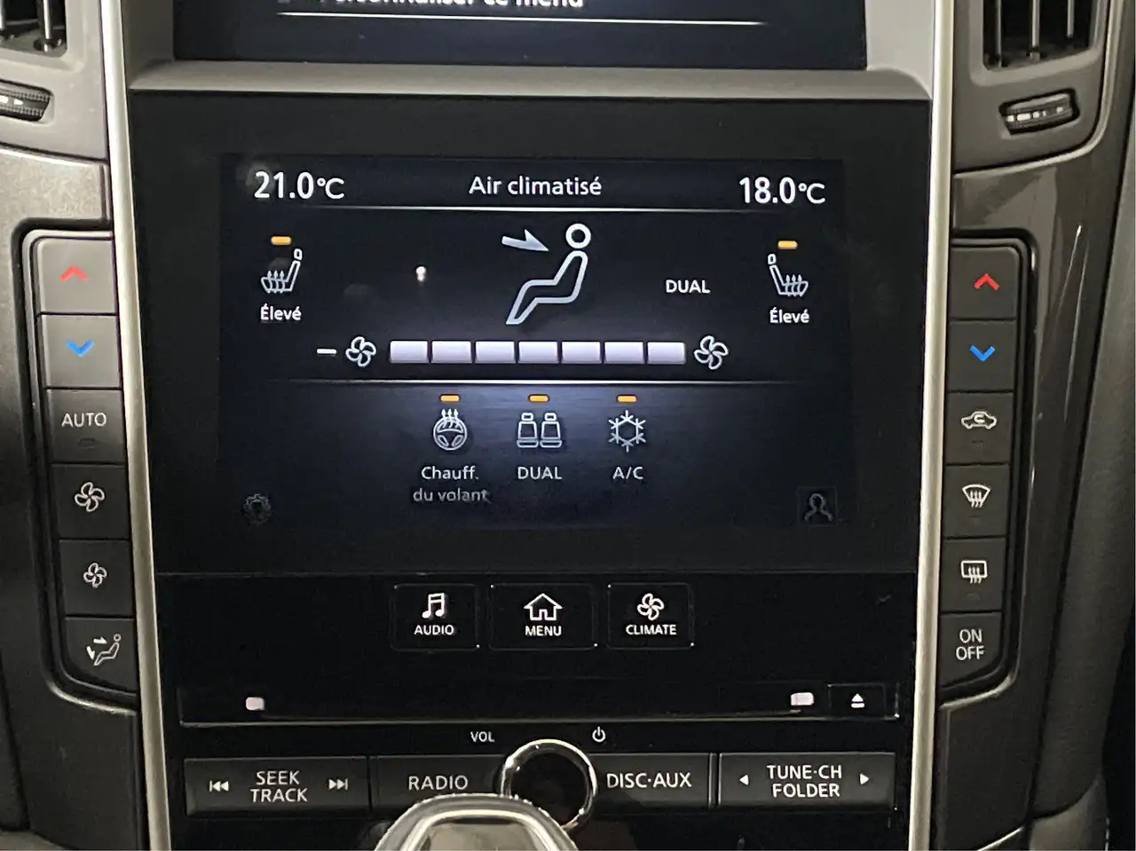 Infiniti Q50 - Image 25