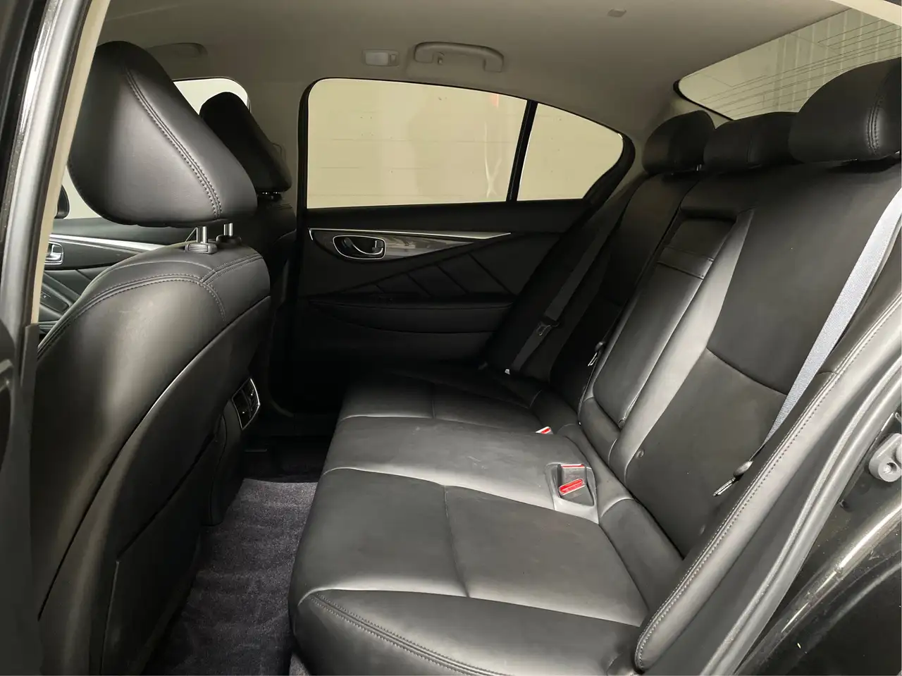 Infiniti Q50 - Image 17
