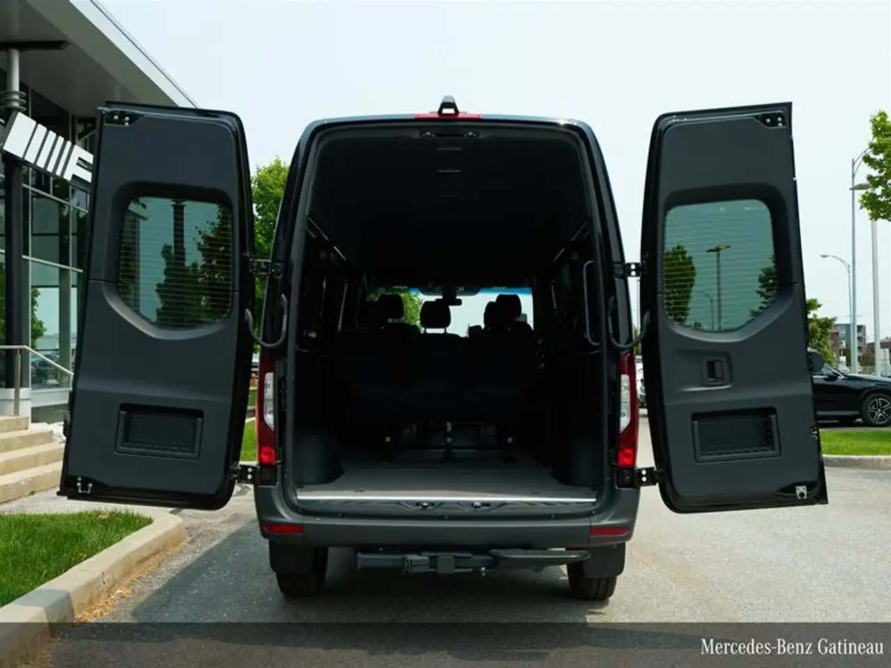 Mercedes-Benz Sprinter - Image 6