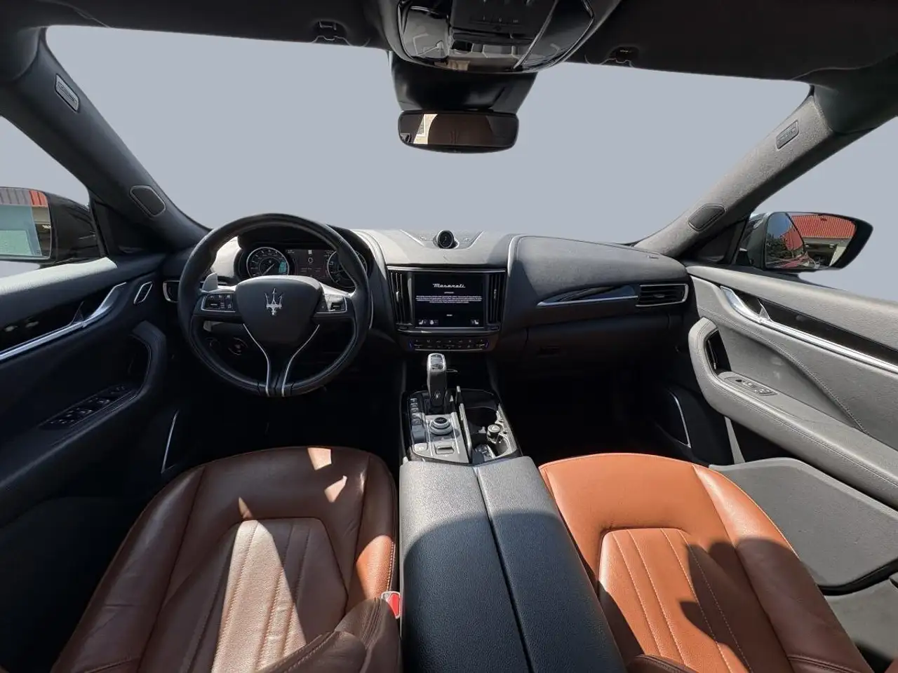 Maserati Levante - Image 15