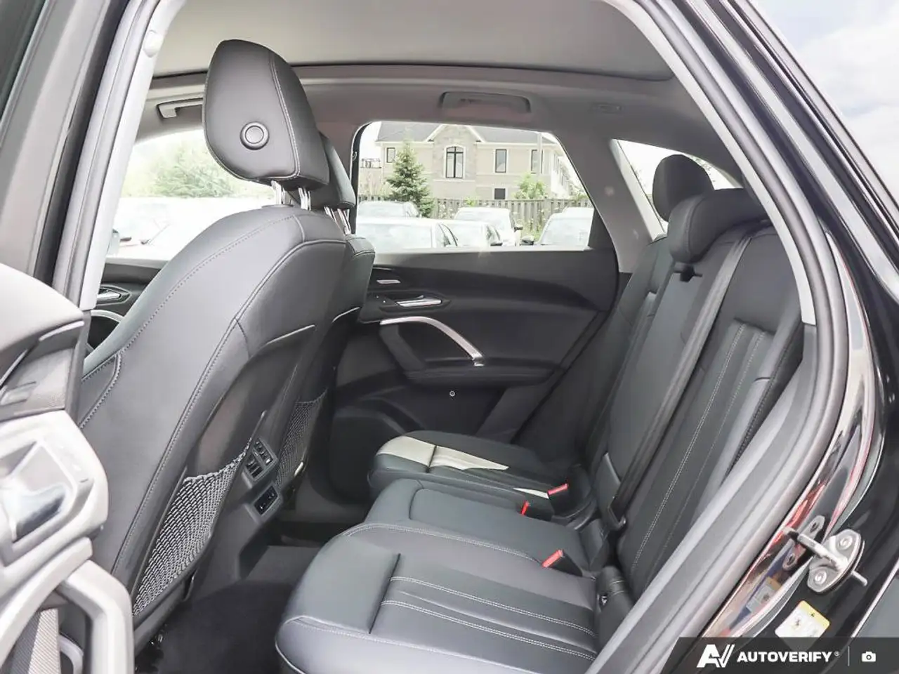 Audi Q5 - Image 26