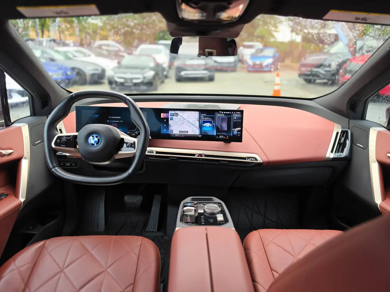 BMW iX - Image 21