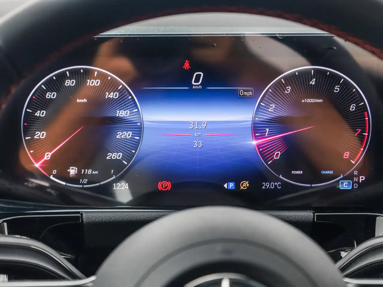Mercedes-Benz GLA - Image 21