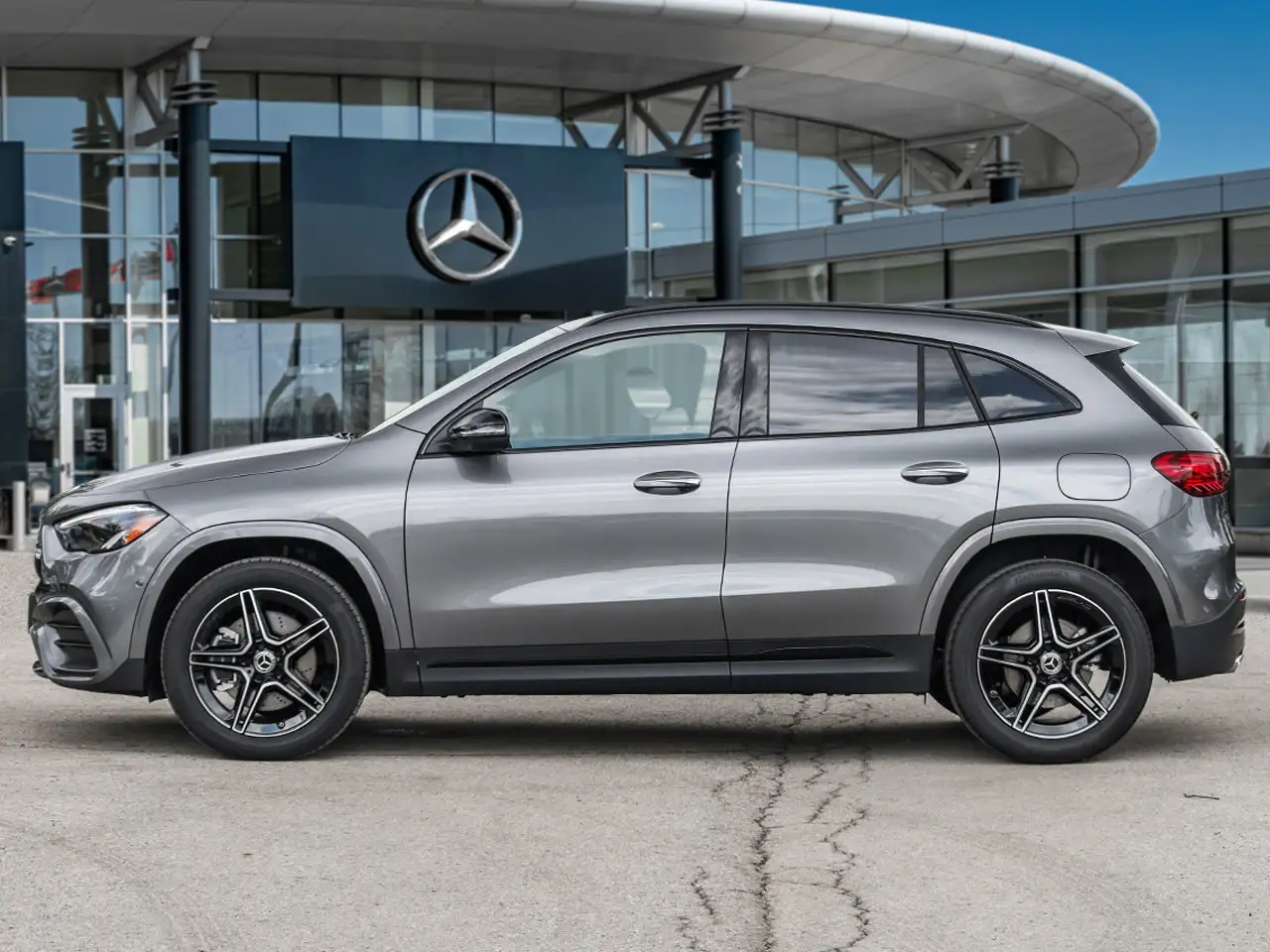 Mercedes-Benz GLA - Image 3