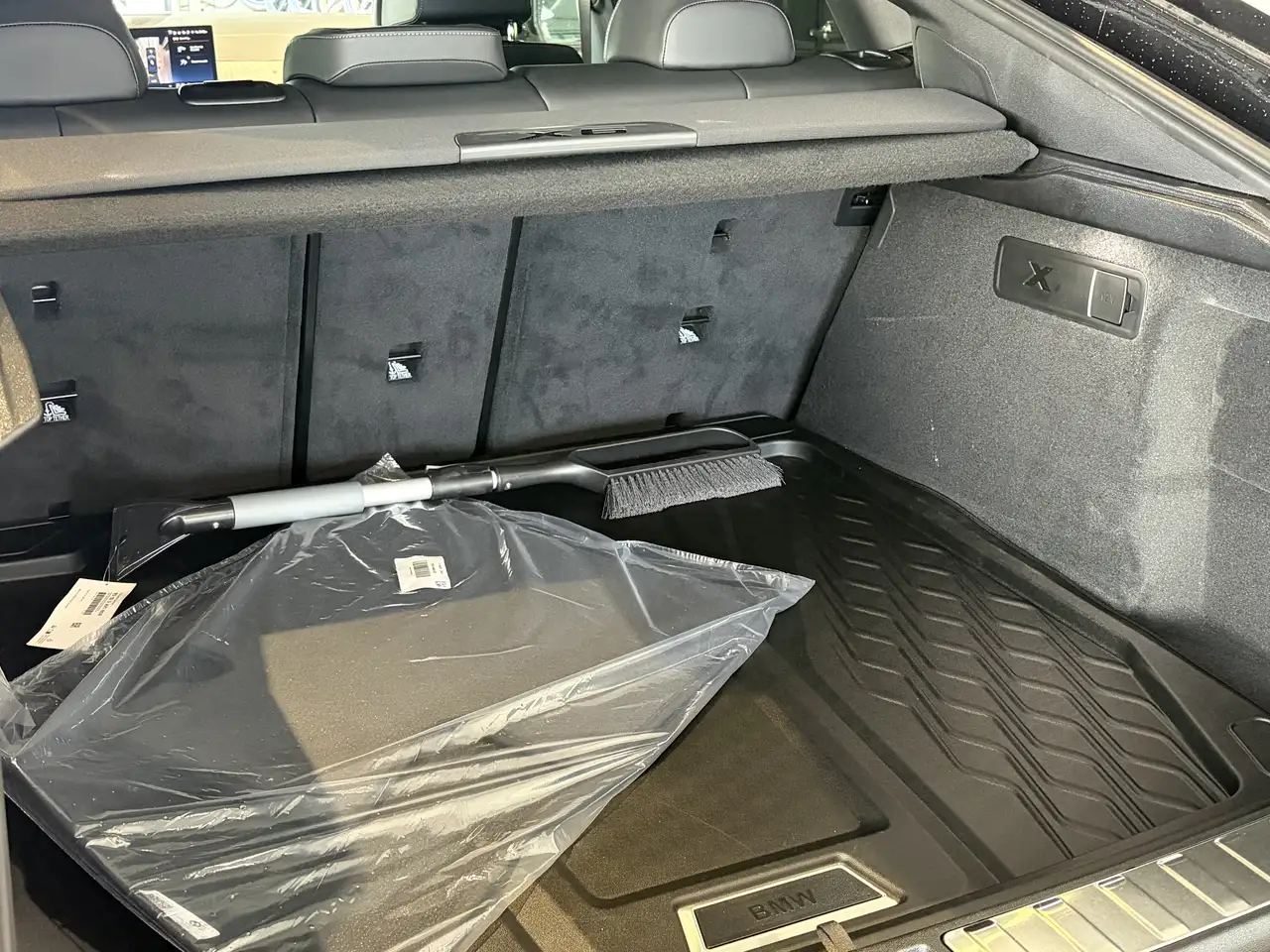 BMW X6 - Image 10