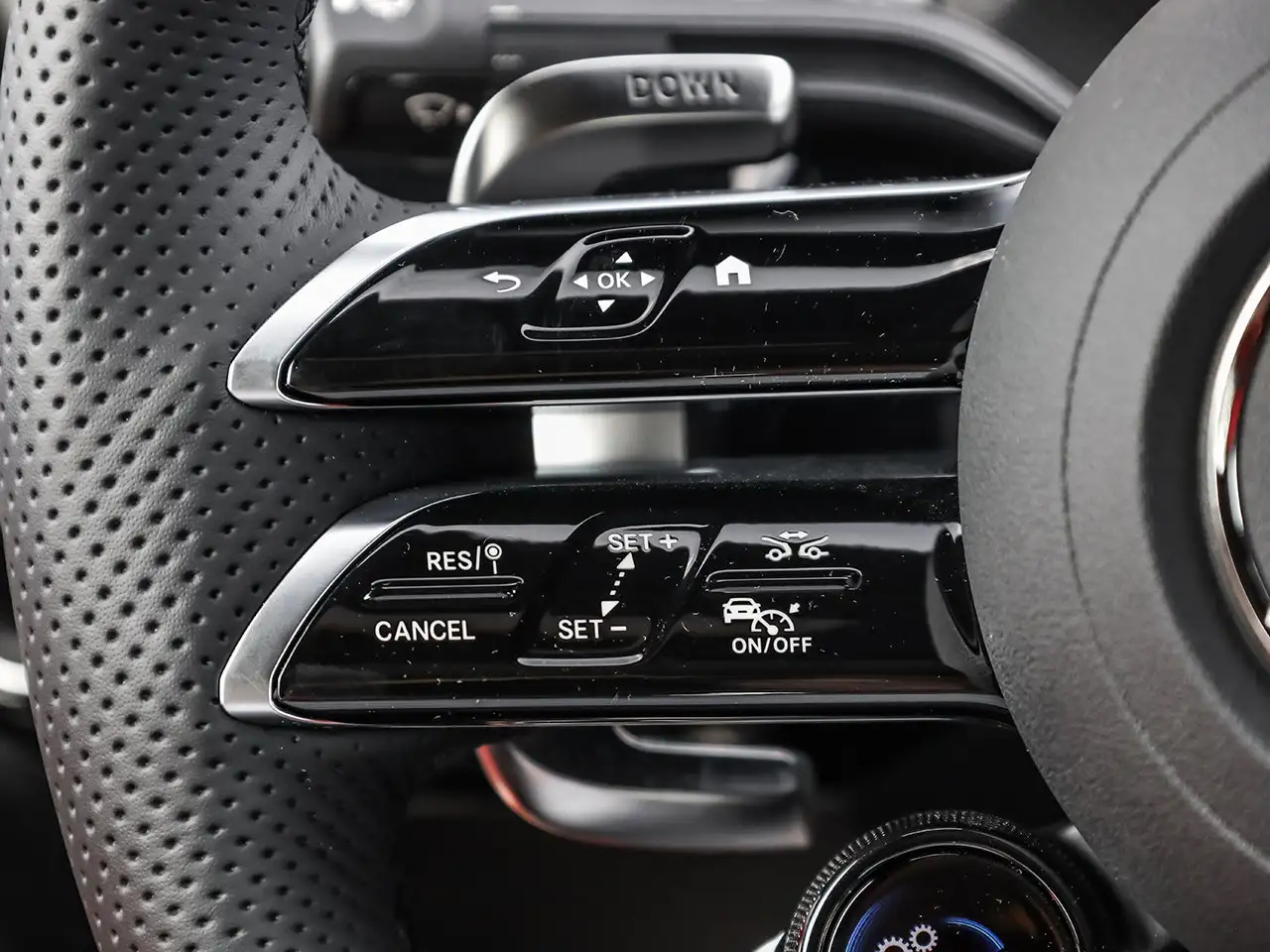Mercedes-Benz CLA - Image 21