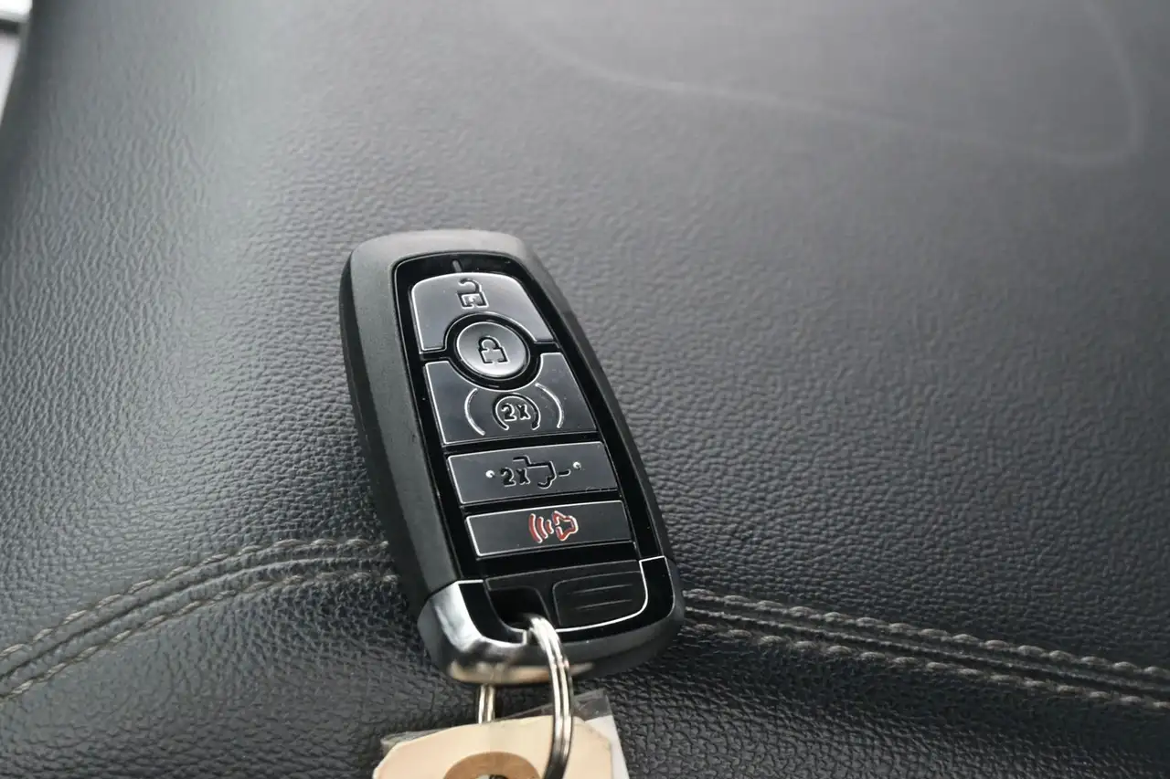 Ford F-150 - Image 35