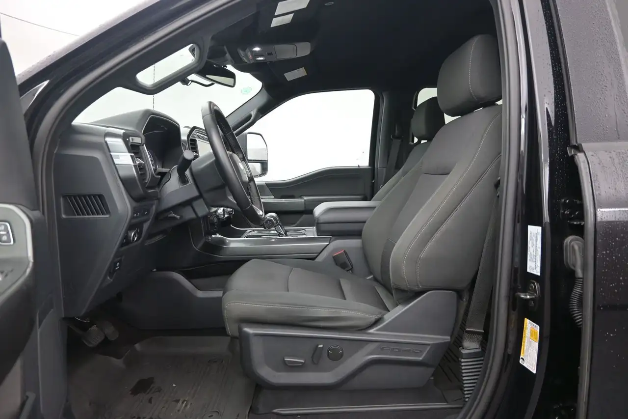 Ford F-150 - Image 19
