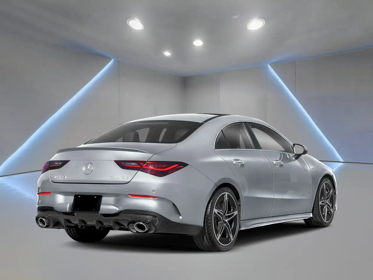 Mercedes-Benz CLA - Image 2