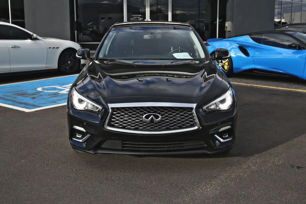 Infiniti Q50 - Image 4
