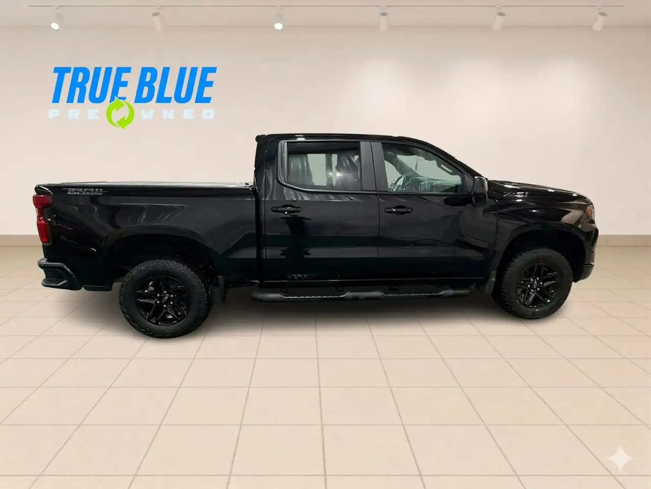 Chevrolet Silverado 1500 - Image 6