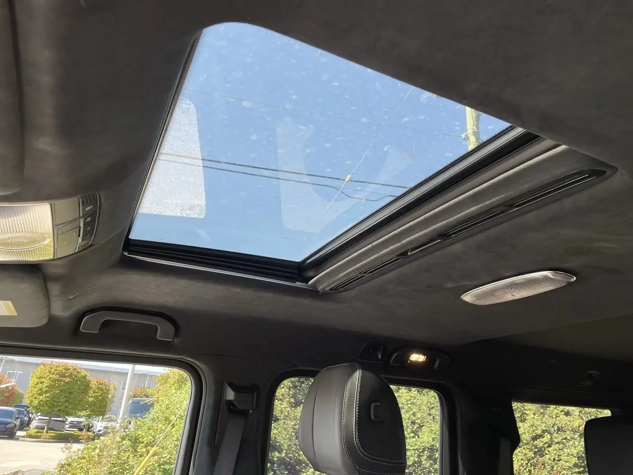 Mercedes-Benz G-Class - Image 30