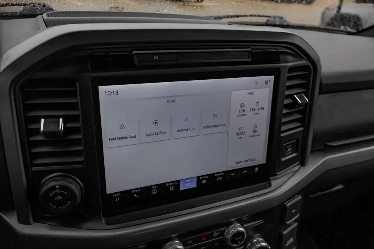 Ford F-150 - Image 23