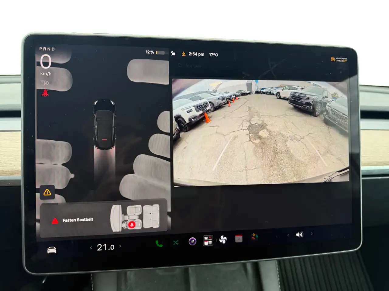 Tesla Model Y - Image 24