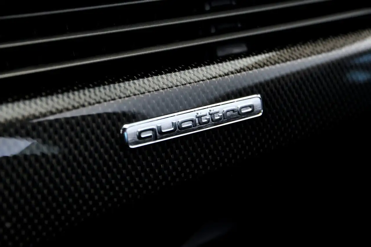Audi S5 - Image 25