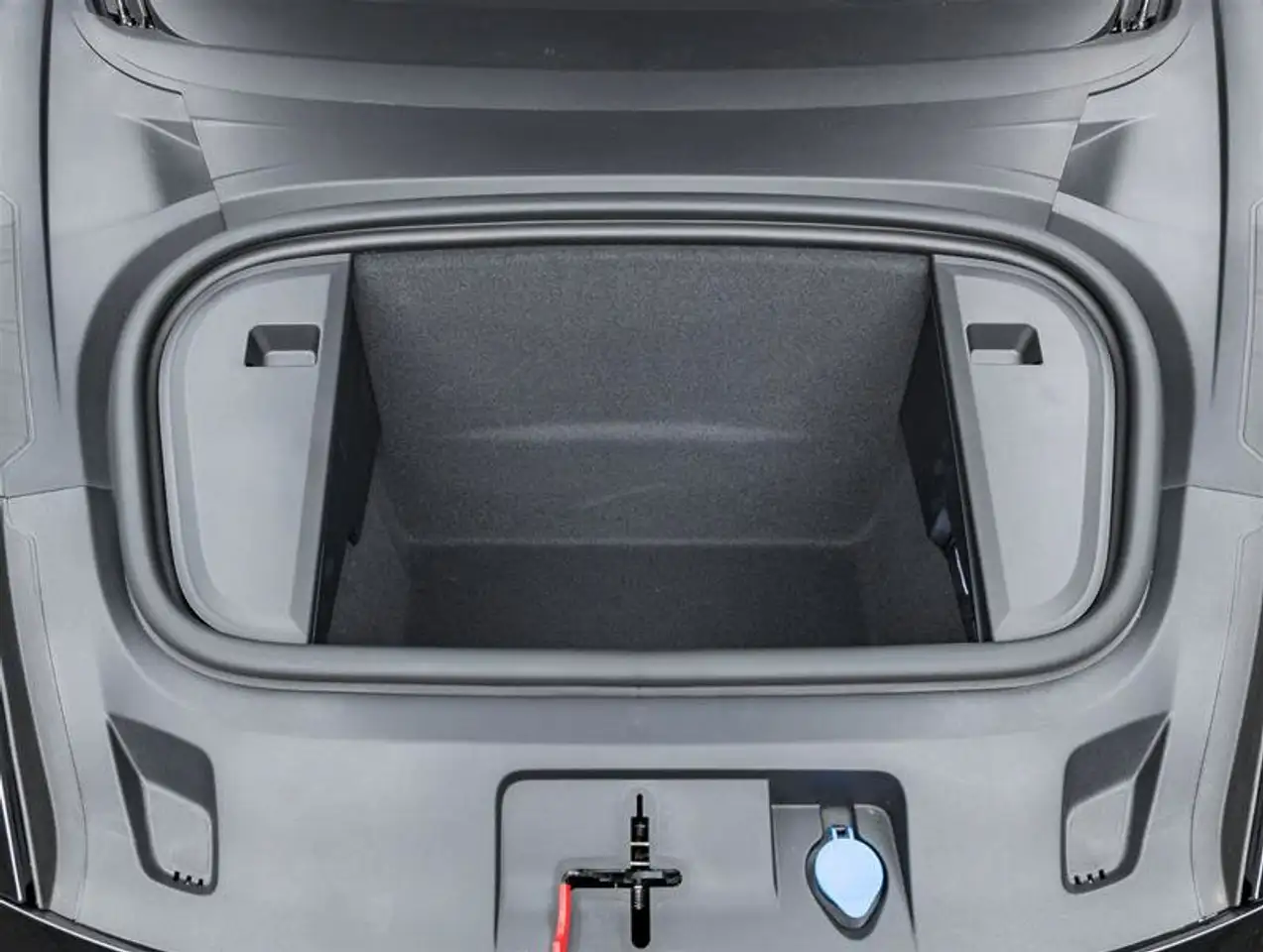 Porsche Taycan - Image 5
