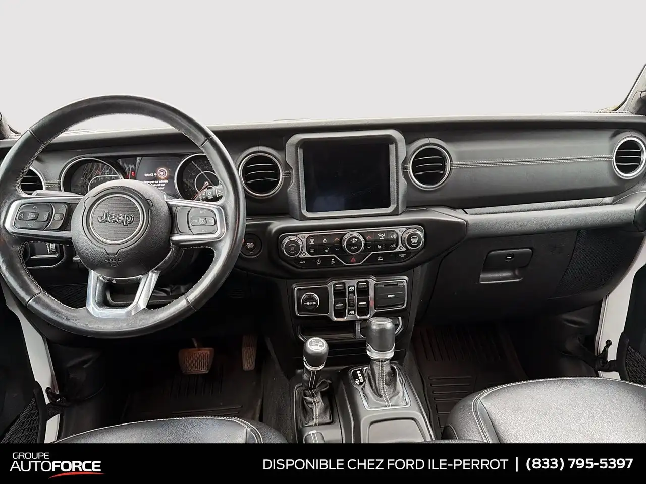 Jeep Wrangler - Image 10