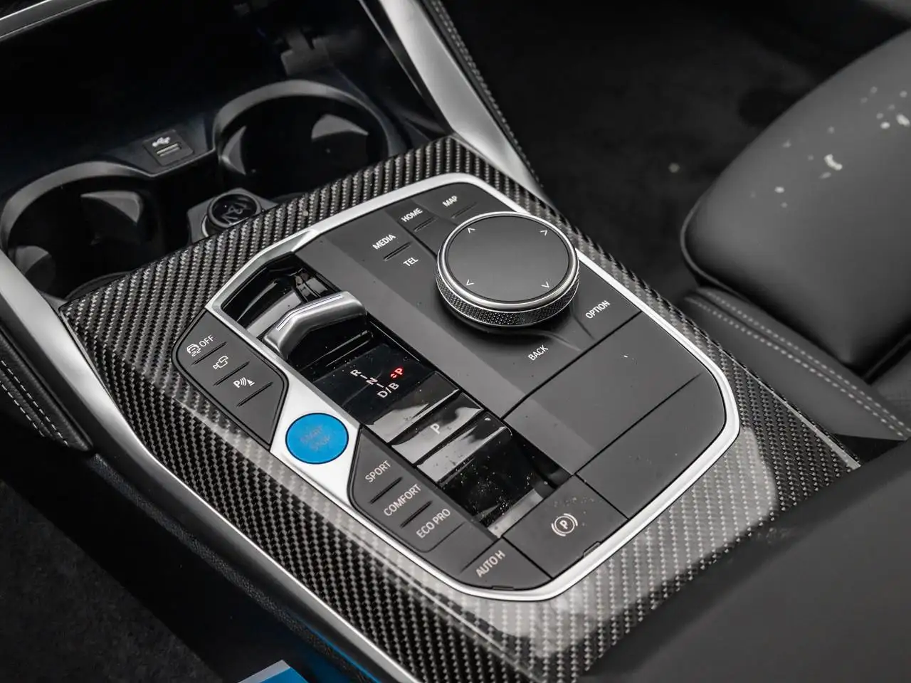 BMW i4 - Image 19