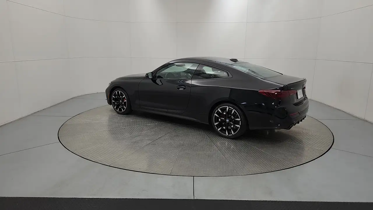 BMW 4 Series - Image 6