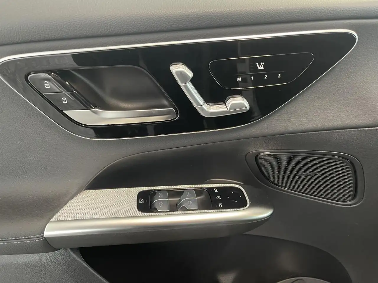 Mercedes-Benz GLC - Image 9
