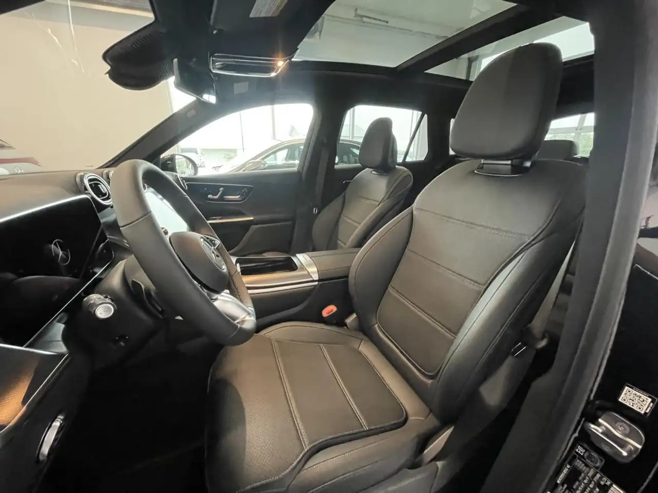 Mercedes-Benz GLC - Image 10